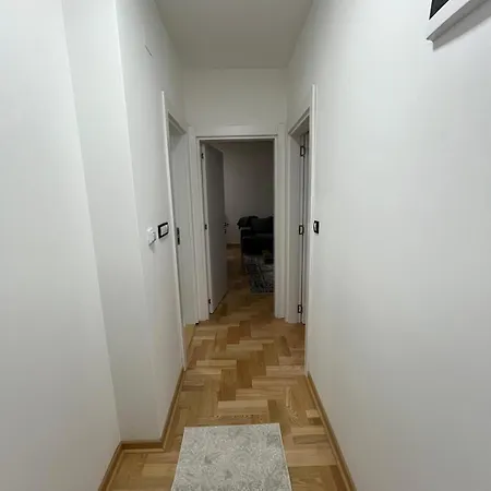 아파트 Mija Vrnjačka Banja